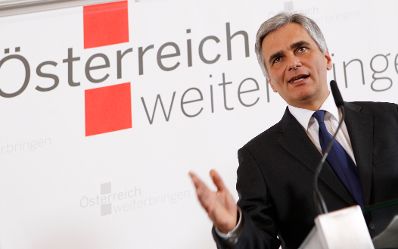 Am 30. Mai 2011 begann am Semmering die zweit&auml;gige Klausurtagung der Bundesregierung. Im Bild Bundeskanzler Werner Faymann bei der Pressekonferenz nach der 1. Arbeitssitzung.