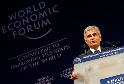Am 8. Juni 2011 nahm Bundeskanzler Werner Faymann am World Economic Forum on Europe and Central Asia in der Wiener Hofburg teil.