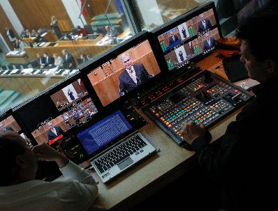 Am 14. November 2012 sprach Bundeskanzler Werner Faymann in der Aktuellen Debatte im Nationalrat zum Thema &quot;Bundesfinanzrahmengesetz 2013 bis 2016&quot; im Parlament.