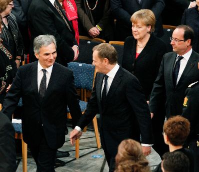 Am 10. Dezember 2012 wurde in Oslo, Norwegen der Friedensnobelpreis an die Europ&auml;ische Union verliehen. Im Bild (v.l.n.r.) Bundeskanzler Werner Faymann mit Polens Premierminister Donald Tusk, Deutschlands Bundeskanzlerin Angela Merkel und Frankreichs Staatspr&auml;sidenten Fran&ccedil;ois Hollande.