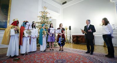 Am 28. Dezember 2012 empfing Bundeskanzler Werner Faymann Sternsinger im Bundeskanzleramt.
