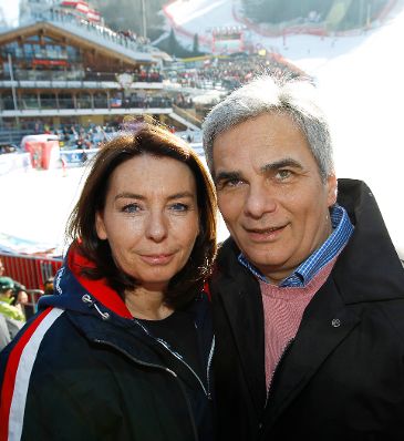 Am 14. M&auml;rz 2012 besuchte Bundeskanzler Werner Faymann das Ski-Weltcup-Finale in Schladming. Im Bild mit Ehefrau Martina.