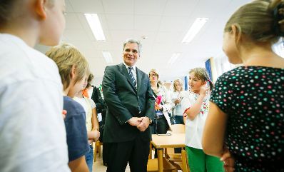 Am 26. Juni 2013 besuchte Bundeskanzler Werner Faymann gemeinsam mit Unterrichtsministerin Claudia Schmidt die Ganztagsvolksschule Zieglergasse 21 in Wien.