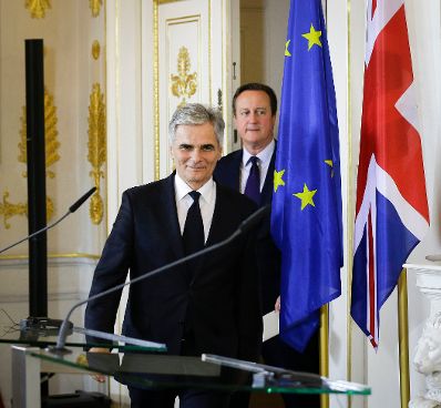 Am 26. November 2015 empfing Bundeskanzler Werner Faymann (r.) den britischen Premierminister David Cameron (l.) zu einem Arbeitsgespr&auml;ch. Im Anschluss fanden Pressestatements statt.