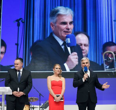 Am 7. April 2016 nahm Bundeskanzler Werner Faymann an der Leonidas Sportgala in Salzburg teil.