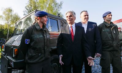 Am 13. April 2016 besuchten Bundeskanzler Werner Faymann (m.l.) und Verteidigungsminister Hans Peter Doskozil (m.r.) die Heckenast-Burian-Kaserne in Wien-Meidling.