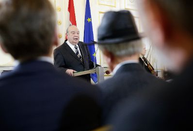 Am 8. Mai 2016 fand im Bundeskanzleramt ein Festakt zum Gedenken an die Befreiung vom Nationalsozialismus und an die Beendigung des Zweiten Weltkrieges in Europa statt. Im Bild Rudolf Gelbard bei seiner Ansprache.