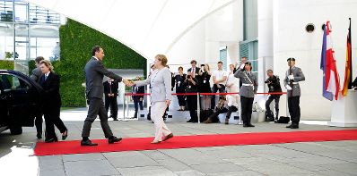 Am 23. Juni 2016 traf Bundeskanzler Christian Kern (l.) im Rahmen seines Besuches in Berlin die deutsche Bundeskanzlerin Angela Merkel (r.) zu einem Gespr&auml;ch.
