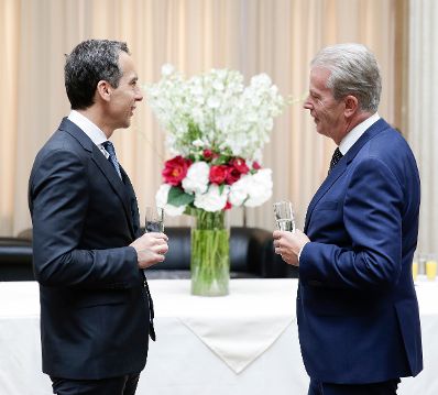 Am 8. Juli 2016 fand die Verabschiedung von Bundespr&auml;sident Heinz Fischer im Parlament statt. Im Bild Bundeskanzler Christian Kern (l.) mit Vizekanzler und Bundesminister Reinhold Mitterlehner (r.).