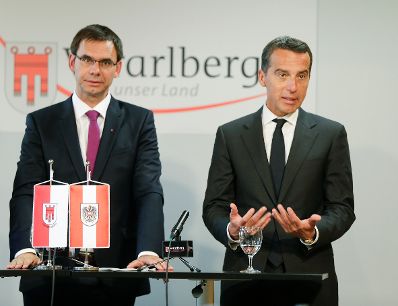 Am 19. Juli 2016 besuchte Bundeskanzler Christian Kern (r.) das Bundesland Vorarlberg. Im Bild mit Landeshauptmann Markus Wallner (l.) bei einer gemeinsamen Pressekonferenz.