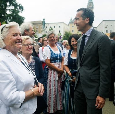 Am 28. Juli 2016 fand der Festakt anl&auml;sslich der Er&ouml;ffnung der 96. Salzburger Festspiele statt. Im Bild Bundeskanzler Christian Kern (r.).