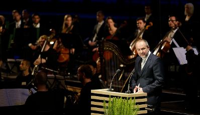 Am 28. Juli 2016 fand in der Felsenreitschule der Festakt anl&auml;sslich der Er&ouml;ffnung der 96. Salzburger Festspiele statt. Im Bild Kunst- und Kulturminister Thomas Drozda bei der Er&ouml;ffnungsrede.