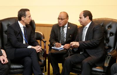 Am 19. September 2016 nahm Bundeskanzler Christian Kern (l.) am Gipfeltreffen der Vereinten Nationen zu Flucht und Migration in New York teil. Im Bild mit dem &auml;gyptischen Pr&auml;sidenten Abdel Fattah Al-Sisi (r.).