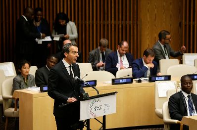 Am 19. September 2016 nahm der Bundeskanzler am Gipfeltreffen der Vereinten Nationen zu Flucht und Migration in New York teil. Im Bild Bundeskanzler Christian Kern bei seiner Rede.