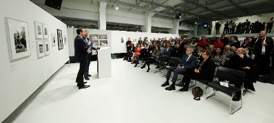 Am 19. Oktober 2016 er&ouml;ffnete Bundeskanzler Christian Kern die Ausstellung Ungarn 56 im Westlicht.