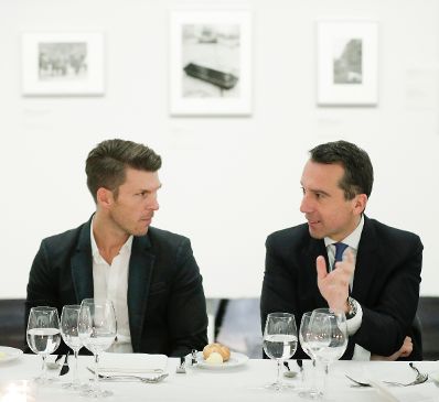 Am 2. November 2016 nahm Bundeskanzler Christian Kern (r.) am "Digital Thinkers Lab" teil.