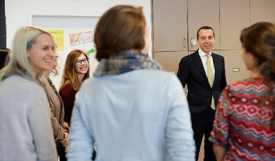 Am 7. Dezember 2016 besuchte Bundeskanzler Christian Kern die Ganztagsschule am Bildungscampus Donaufeld.