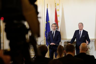 Am 20. Dezember 2016 gab Bundeskanzler Christian Kern (im Bild) ein Pressestatement zu den tragischen Ereignissen in Berlin. Im Bild mit Vizekanzler und Bundesminister Reinhold Mitterlehner (r.).