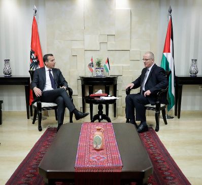 Am 23. April 2017 besuchte Bundeskanzler Christian Kern (l.) das Land Israel. Im Bild mit dem Premierminister von Pal&auml;stina Rami Hamdallah (r.).