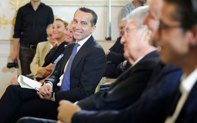 Am 13. Juni 2017 fand die Buchpr&auml;sentation "Die Staatskanzlei" im Bundeskanzleramt statt. Im Bild Bundeskanzler Christian Kern.