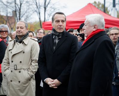 Am 13. November 2017 fand der Gedenktag zur Gr&uuml;ndung der Republik statt. Im Bild Bundeskanzler Christian Kern (m.) mit B&uuml;rgermeister Michael H&auml;upl (r.) und Andreas Schieder (l.).