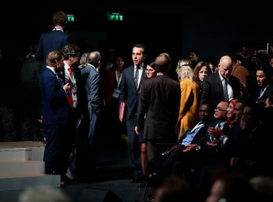 Am 12. Dezember 2017 fand ein Klimagipfel in Paris statt. Im Bild Bundeskanzler Christian Kern (m.).