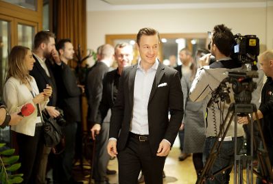 Am 10. J&auml;nner 2019 begann in Mauerbach die zweit&auml;gige Klausurtagung der Bundesregierung. Im Bild Bundesminister Gernot Bl&uuml;mel (m.) mit Bundesminister Norbert Hofer.