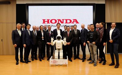 Am 15. Februar 2019 besuchte Bundeskanzler Sebastian Kurz im Rahmen seiner Japanreise gemeinsam mit Bundesminister Norbert Hofer den japanischen Motorenhersteller Honda.