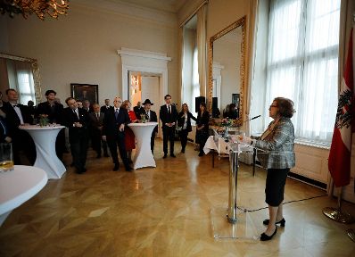 Am 26. M&auml;rz 2019 verlieh Bundeskanzler Sebastian Kurz das Gro&szlig;e Ehrenzeichen f&uuml;r Verdienste um die Republik &Ouml;sterreich an Raimund Fastenbauer.