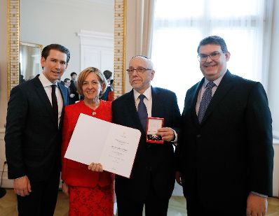 Am 26. M&auml;rz 2019 verlieh Bundeskanzler Sebastian Kurz das Gro&szlig;e Ehrenzeichen f&uuml;r Verdienste um die Republik &Ouml;sterreich an Raimund Fastenbauer.