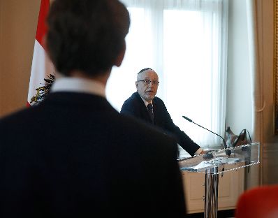 Am 26. M&auml;rz 2019 verlieh Bundeskanzler Sebastian Kurz das Gro&szlig;e Ehrenzeichen f&uuml;r Verdienste um die Republik &Ouml;sterreich an Raimund Fastenbauer.