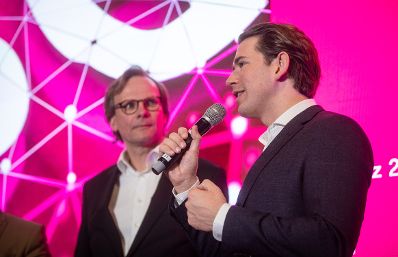 Am 26. M&auml;rz 2019 nahm Bundeskanzler Sebastian Kurz bei der Pressekonferenz zum Thema "5G-Pionier &Ouml;sterreich: T-Mobile startet 5G-Netz" im T-Center teil.