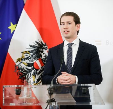 Bundeskanzler Sebastian Kurz beim Pressefoyer nach dem Ministerrat am 27. M&auml;rz 2019.