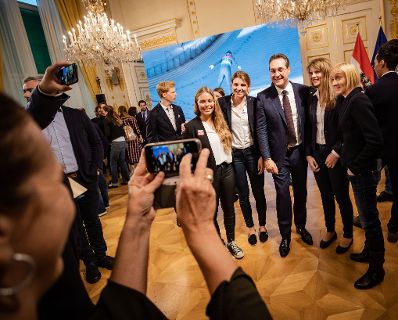 Am 3. April 2019 empfing Bundeskanzler Sebastian Kurz gemeinsam mit Vizekanzler Heinz-Christian Strache (im Bild) die &Ouml;SV-Athletinnen und Athleten im Bundeskanzleramt.