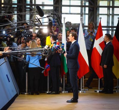 Am 10. April 2019 nahm Bundeskanzler Sebastian Kurz am Brexit-Gipfel in Br&uuml;ssel teil. Im Bild bei Pressestatement.