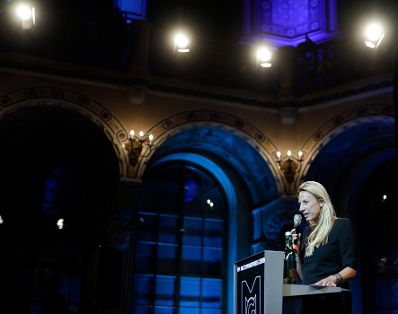 Am 13. Mai 2019 nahm Bundeskanzler Sebastian Kurz mit Vizekanzler Heinz-Christian Strache, Bundesministerin Juliane Bogner-Strau&szlig; (im Bild) und Bundesministerin Margarete Schramb&ouml;ck an der Verleihung des &bdquo;FM Incomingpreis 2019&ldquo; an Landeshauptfrau Johanna Mikl-Leitner teil.