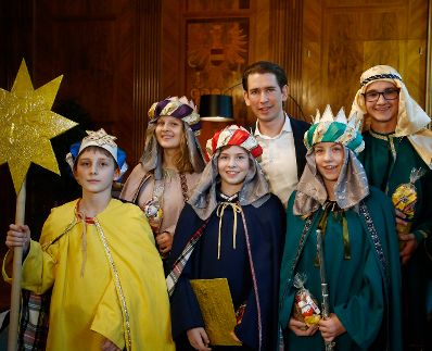 Am 27. Dezember 2017 empfing Bundeskanzler Sebastian Kurz Sternsinger im Bundeskanzleramt.