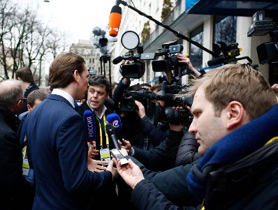 Am 16. Februar 2018 besuchte Bundeskanzler Sebastian Kurz (l.) die M&uuml;nchner Sicherheitskonferenz.