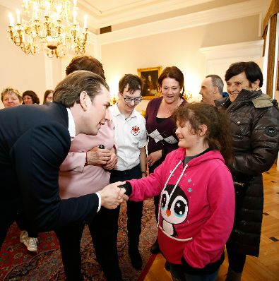 Am 19. M&auml;rz 2018 empfing Bundeskanzler Sebastian Kurz (l.) den Tiroler Kerngruppen-Verein.