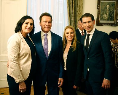 Am 14. Mai 2018 nahm Bundeskanzler Sebastian Kurz (r.) am R20 Austrian World Summit teil. Im Bild mit dem Initiator Arnold Schwarzenegger (m.l.) und der Bundesministerin Elisabeth K&ouml;stinger (l.).