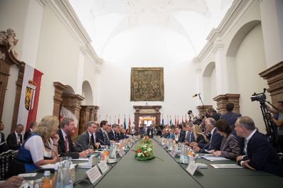 Am 20. Juni 2018 reiste Bundeskanzler Sebastian Kurz zum Ministerrat nach Linz.