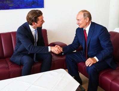 Am 18. August 2018 empfing Bundeskanzler Sebastian Kurz (l.) den russischen Pr&auml;sidenten Wladimir Putin (r.) in Graz.