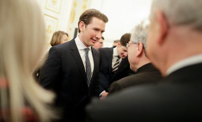 Am 4. Dezember 2018 empfingen Bundeskanzler Sebastian Kurz (im Bild) und Bundesminister Gernot Bl&uuml;mel Vertreter christlicher Religionen im Bundeskanzleramt.