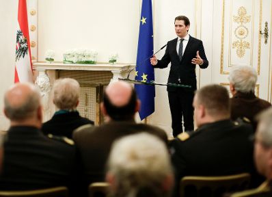 Am 5. Dezember 2018 verlieh Bundeskanzler Sebastian Kurz das Bundes-Ehrenzeichen an Personen, die durch ehrenamtliche, unentgeltliche Leistungen im Rahmen von Freiwilligen-Organisationen und Freiwilligen-Initiativen auf Gebieten, die Bundessache betreffen, Verdienste erbracht haben. Im Bild Bundeskanzler Sebastian Kurz.