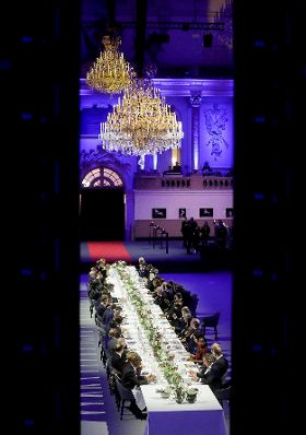 Am 17. Dezember 2018 begann das &quot;Hochrangige Forum Afrika‑Europa&quot;. Im Bild beim Abendempfang in der Spanischen Hofreitschule.