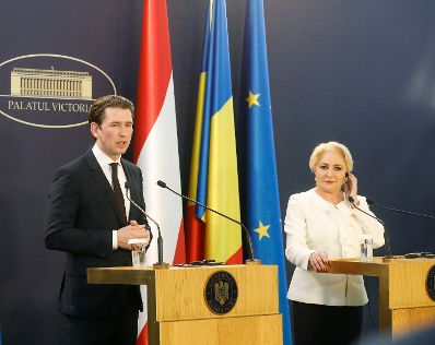 Am 21. Dezember 2018 reiste Bundeskanzler Sebastian Kurz (l.) zu einem Arbeitsbesuch nach Bukarest. Im Bild mit der rum&auml;nischen Premierministerin Victoria Dancila (r.).