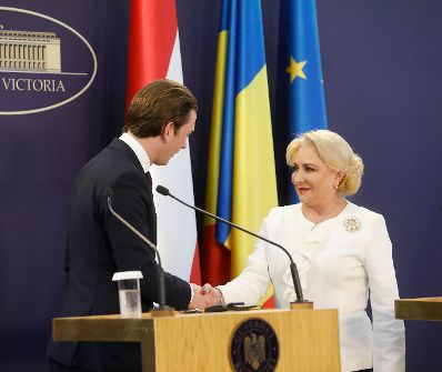 Am 21. Dezember 2018 reiste Bundeskanzler Sebastian Kurz (l.) zu einem Arbeitsbesuch nach Bukarest. Im Bild mit der rum&auml;nischen Premierministerin Victoria Dancila (r.).