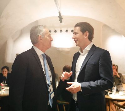 Am 15. Februar 2020 besuchte Bundeskanzler Sebastian Kurz (r.) die M&uuml;nchner Sicherheitskonferenz. Im Gespr&auml;ch mit dem ehemaligen Premierminister des Vereinigten K&ouml;nigreichs Tony Blair (l.).