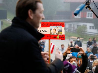Am 14. Mai 2020 besuchte Bundeskanzler Sebastian Kurz (l.) das Kleinwalsertal.