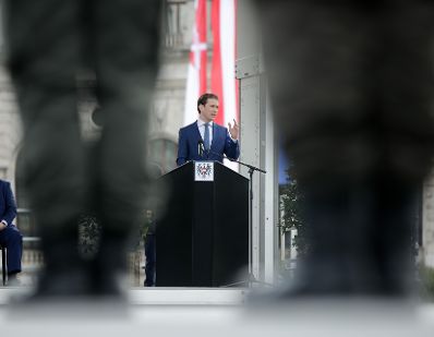 Am 26. Oktober 2020 hielt Bundeskanzler Sebastian Kurz (im Bild) im Rahmen der Angelobung der Rekrutinnen und Rekruten des &ouml;sterreichischen Bundesheeres auf dem Wiener Heldenplatz eine Rede zum &Ouml;sterreichischen Nationalfeiertag.